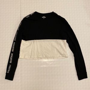 Black and white block long sleeve. Slightly cropped, fun lining on sleeves